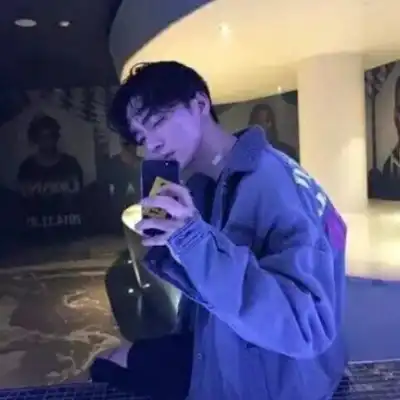 黄子墨